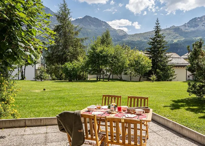 Chesa Dal Luf B1 By Interhome Apartmán *