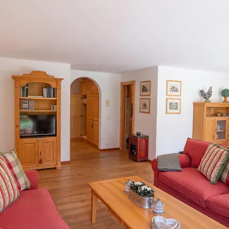 Chesa Dal Luf B1 By Interhome Apartamento