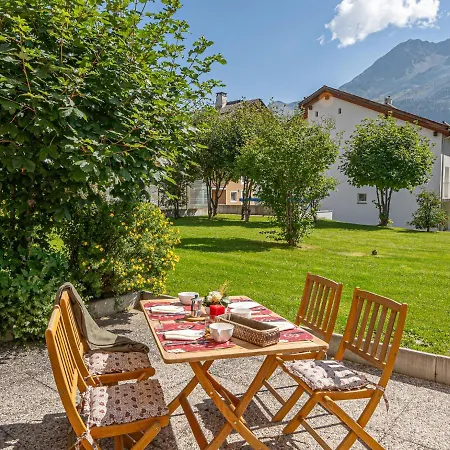 Chesa Dal Luf B1 By Interhome Apartamento