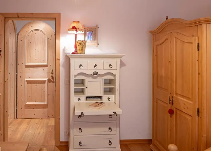 Chesa Dal Luf B1 By Interhome